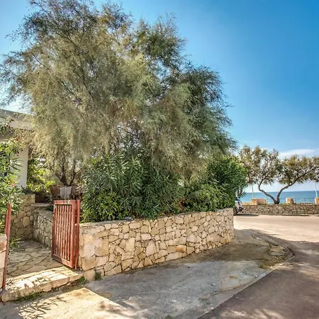 Emerald House شقة مارينا دي مانكافيسا
